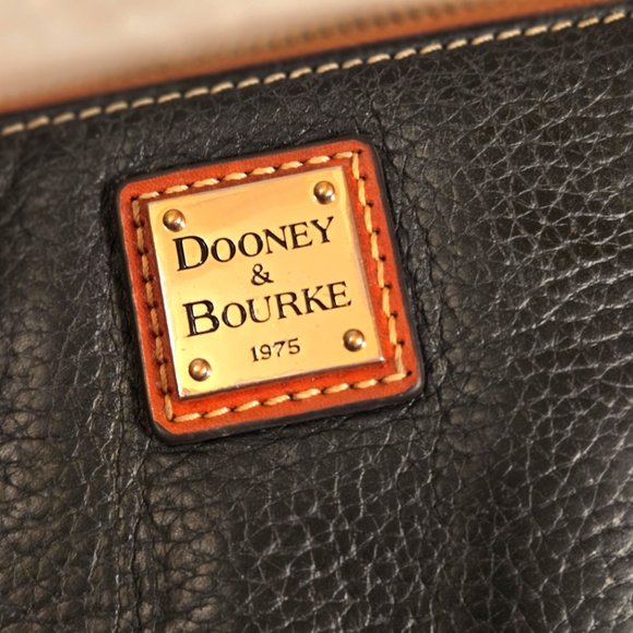 Dooney & Bourke 1975 Vintage Wallet - Picture 6 of 11
